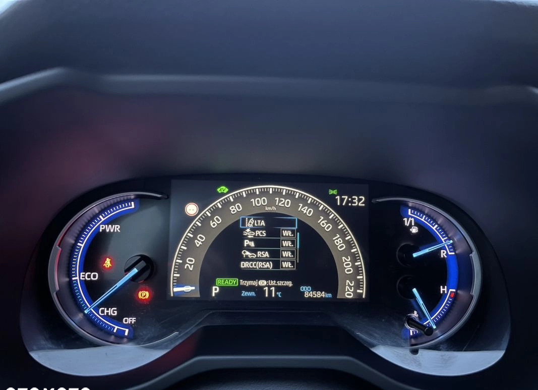 Toyota RAV4 cena 144900 przebieg: 84000, rok produkcji 2019 z Pajęczno małe 704